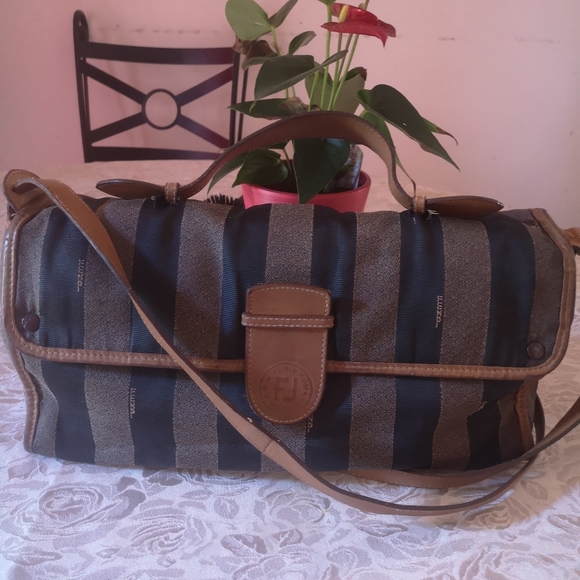 100%auth Vintage pre 1980s FENDI PEQUIN baguette - Picture 1 of 16